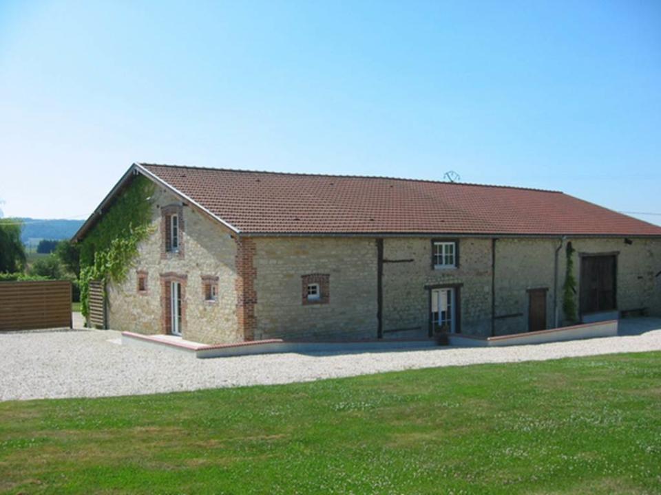 Gite "Chez la Grand-Mère" , ancienne ferme rénovée avec jardin en Argonne - Grandpré - Ardennes